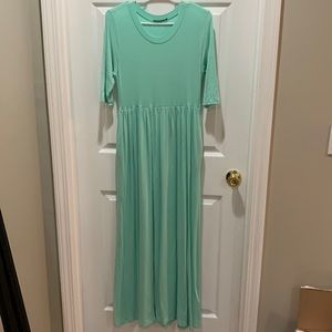 Annabelle maxi dress